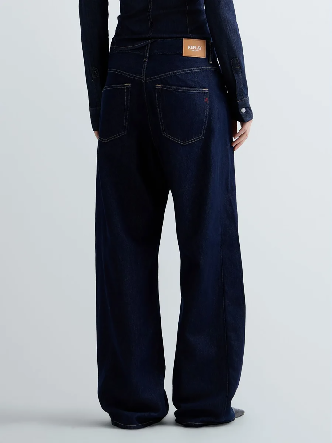 RPL1JEA17327CTW_Dark+Blue_1.png