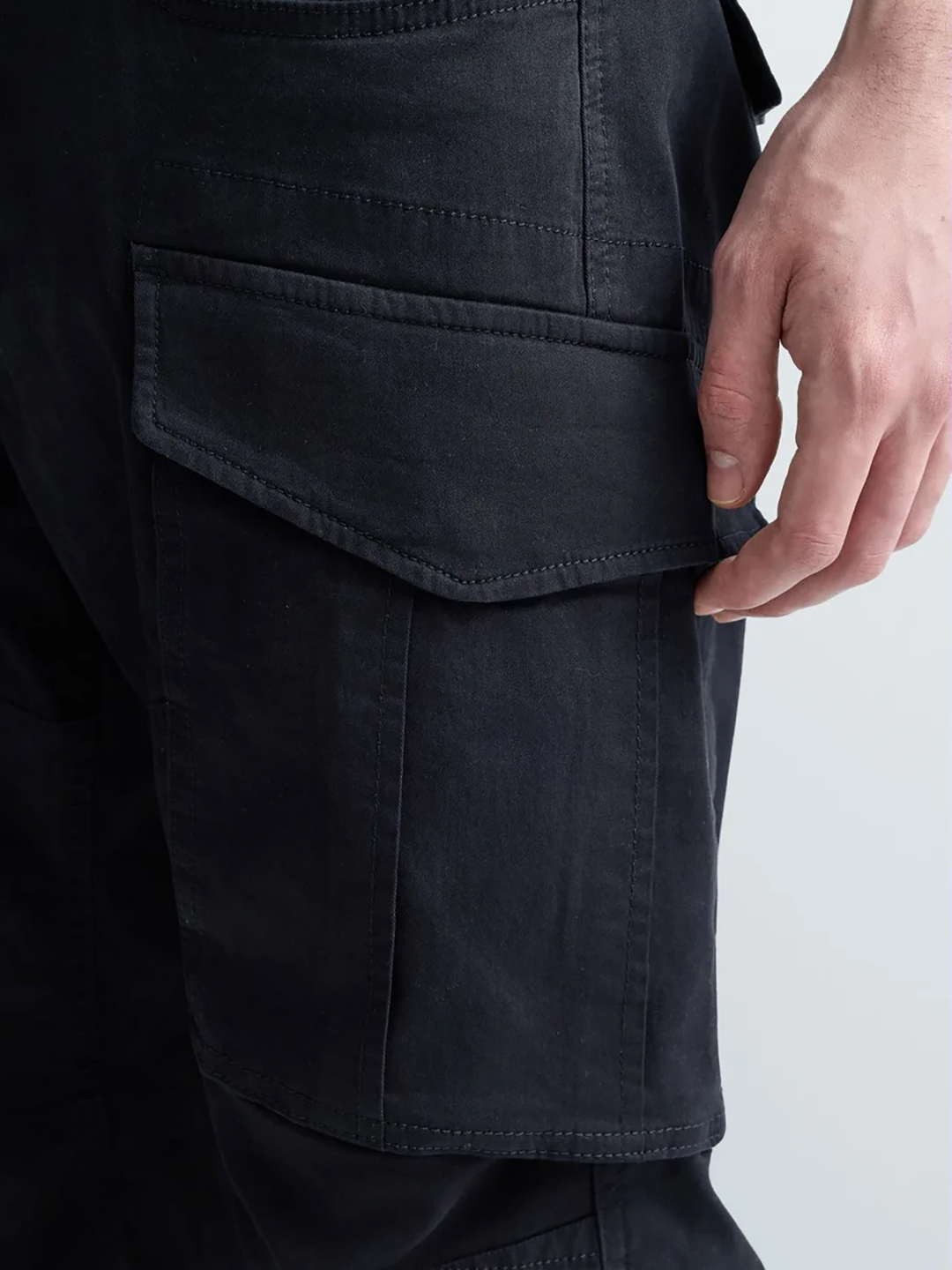 RPL1TRO00005CTM_Black_4.png