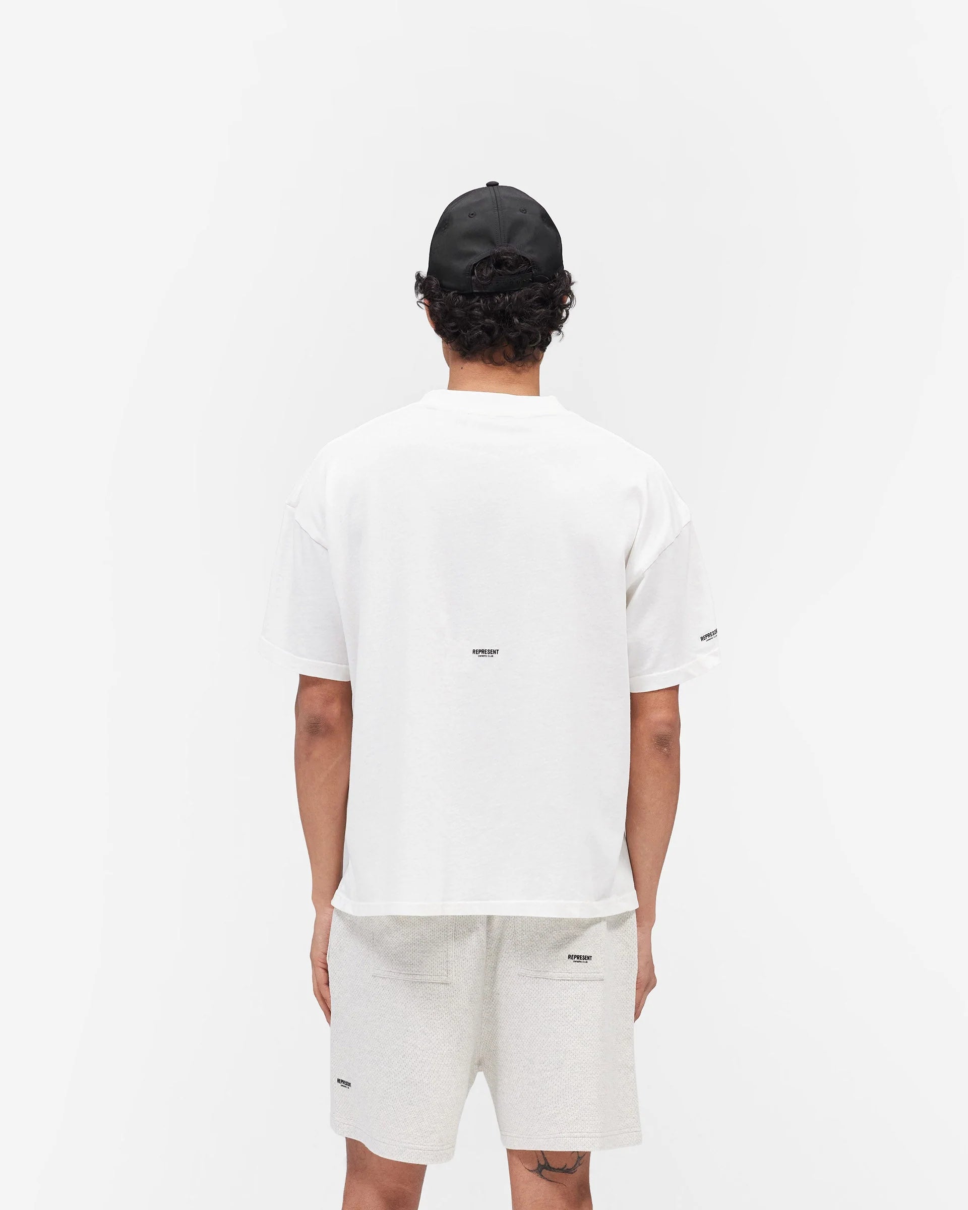 RPR1TOP00018CTM_FLAT+WHITE_1.webp