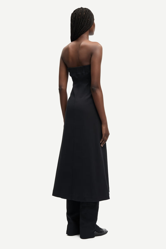 SAS1DRE00004CTW_Black_1.png