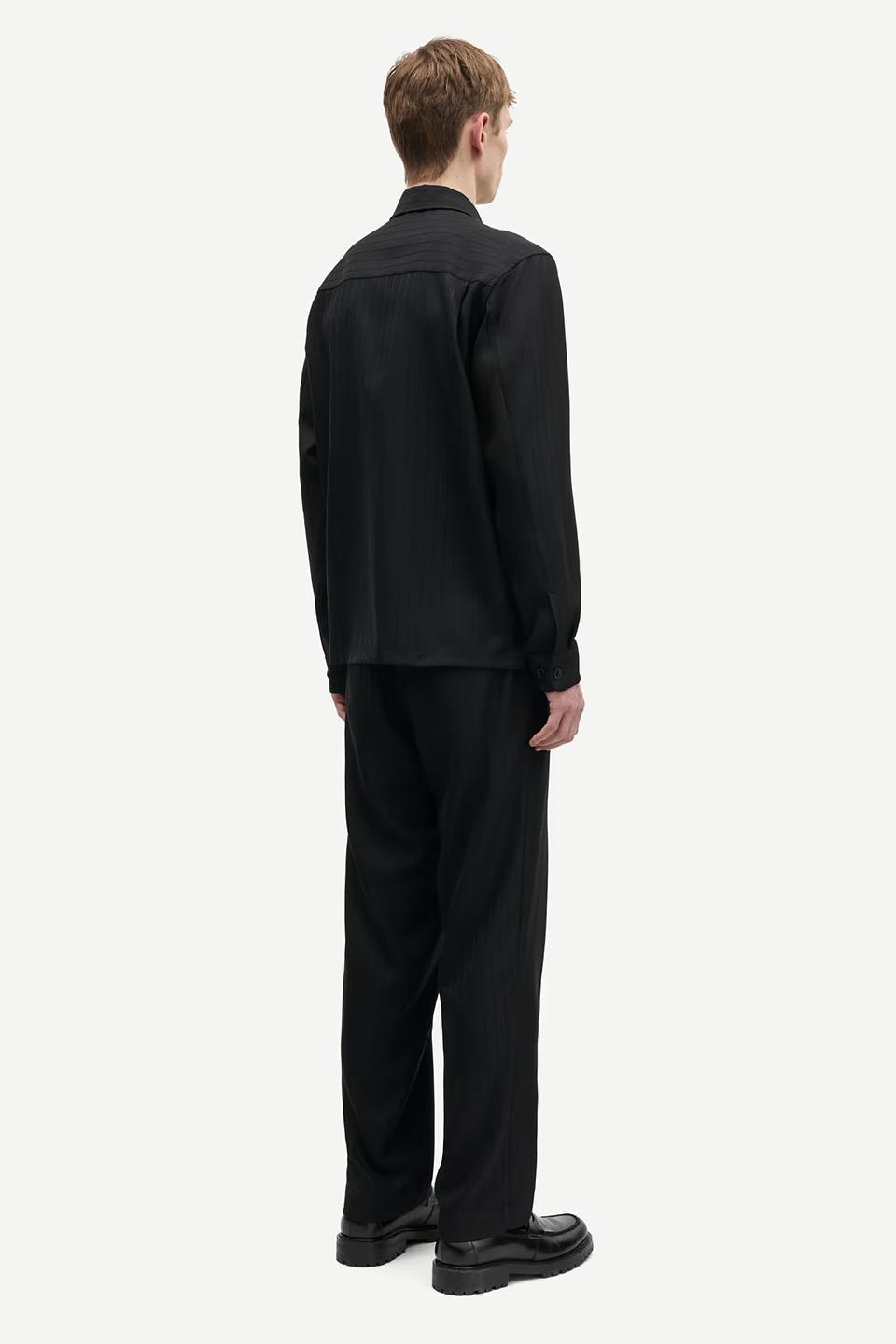 SAS1SPO00000PCM_Black+Pinstripe_1.png