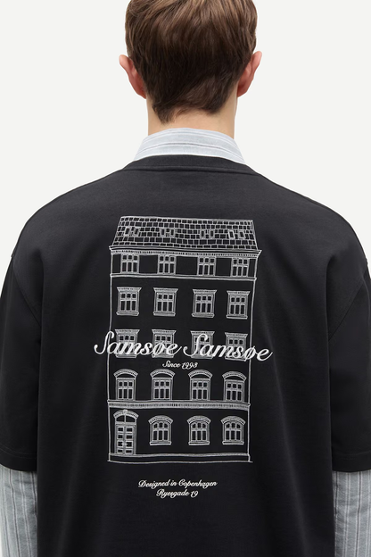 SAS1TOP19717CTM_BLACK+BUILDING_3.png