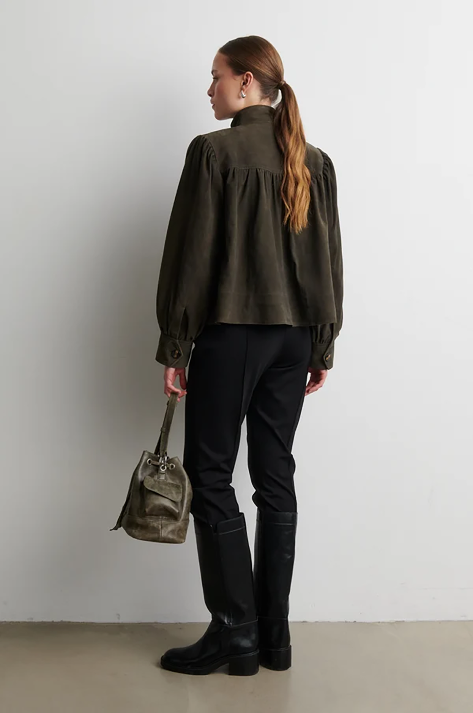 SFM1CJK10839SDW_BLACK+OLIVE_4.png