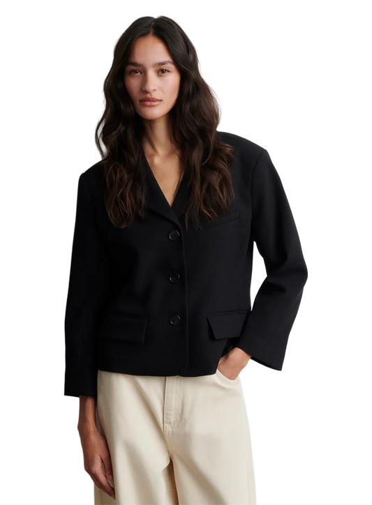 SFM1CJK10845PYW_Black_0.png