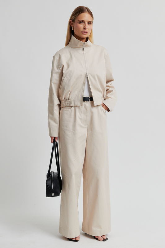 SFM1JEA00000CTW_Soft+Beige_1.png