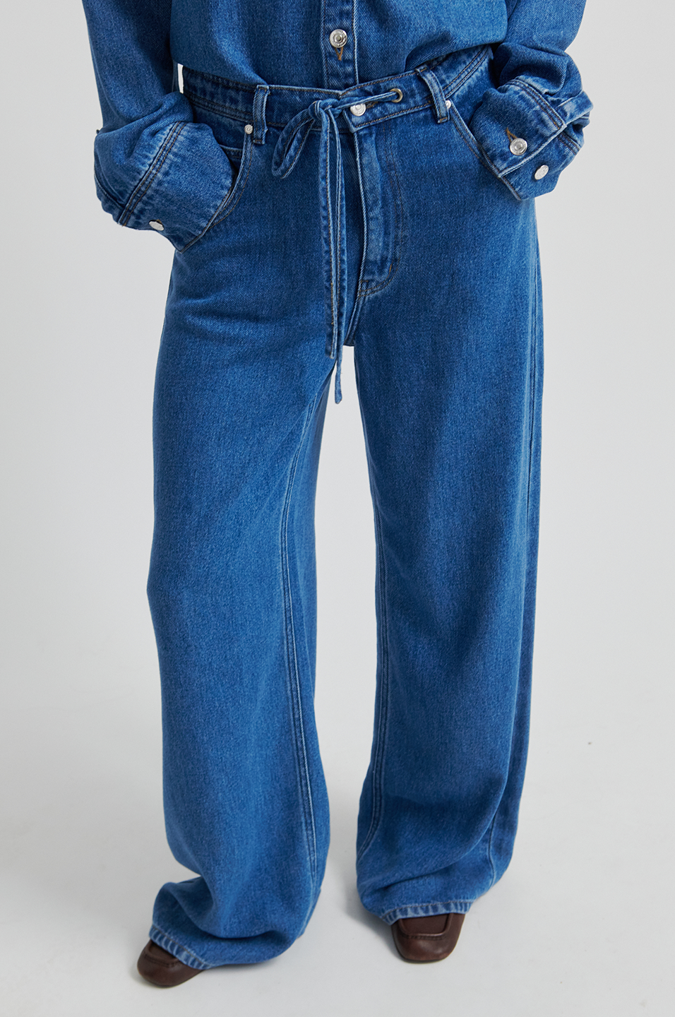SFM1JEA00000LYW_Blue+denim_2.png