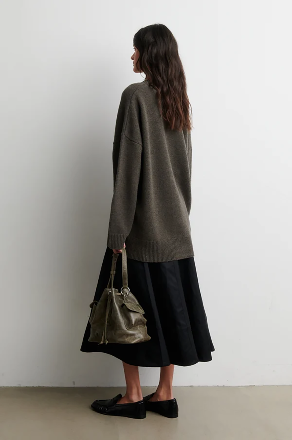 SFM1KNI10817WOW_BLACK+OLIVE_3.png