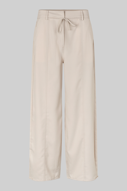 SFM1TRO00010PYW_Soft+Beige_3.png
