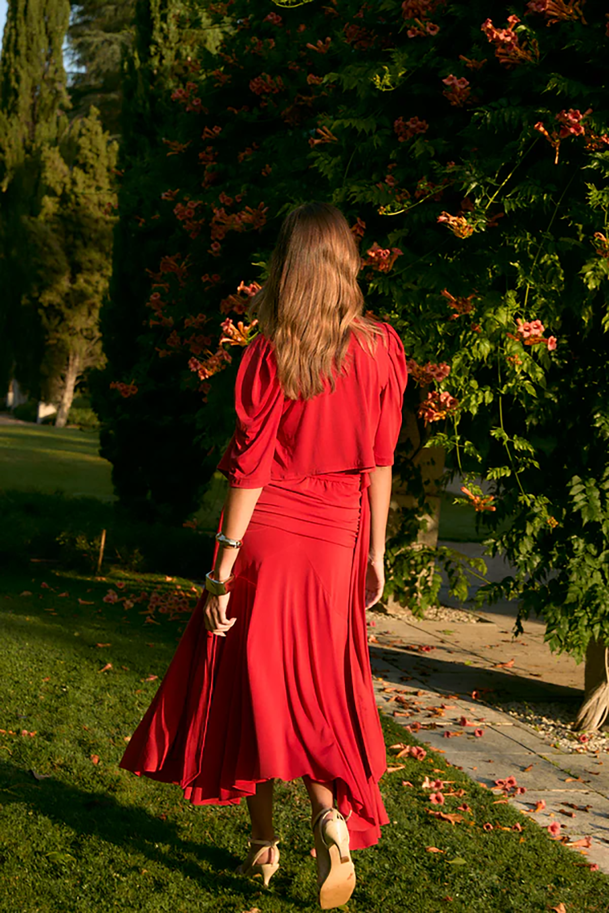 SLC1KNI00001PYW_Rojo_1.png