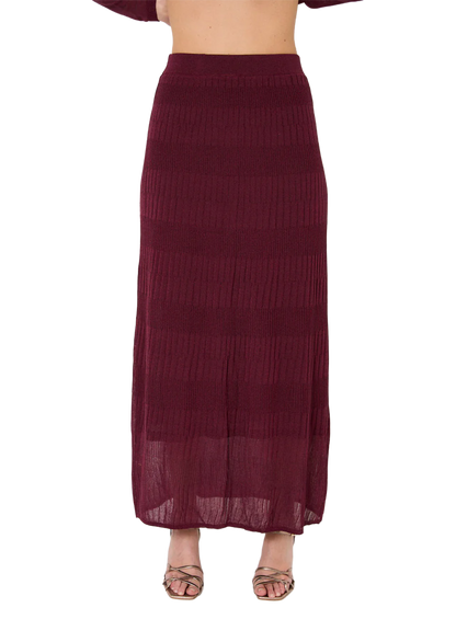 SLC1SKI00005VSW_Burgundy_0.png