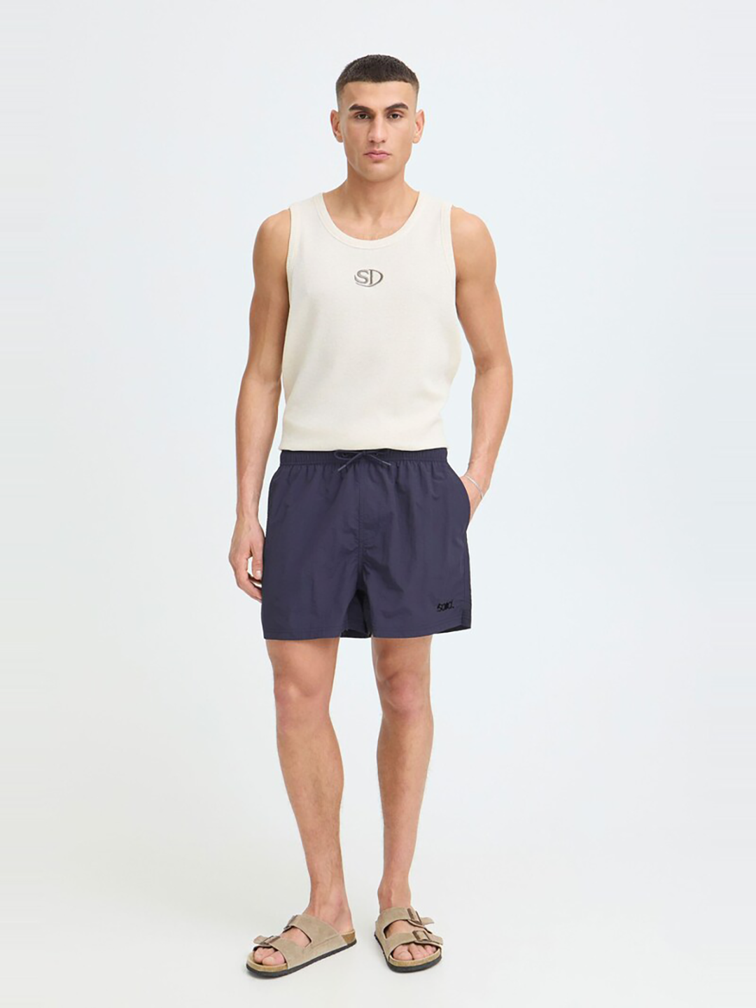 SLD1BEA00000NYM_193932+NAVAL+ACADEMY_1.png