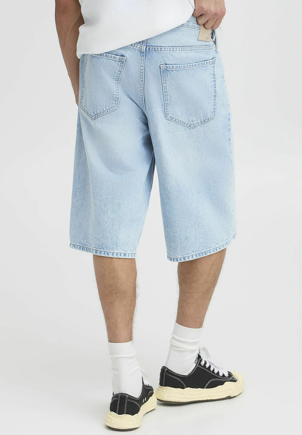 SLD1SHO00003CTM_LIGHT+BLUE+DENIM_2.png