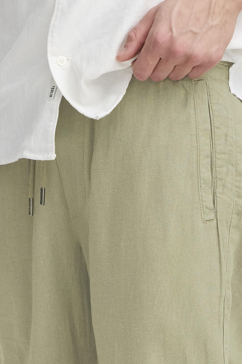 SLD1TRO00002LIM_Laurel+Oak_3.png