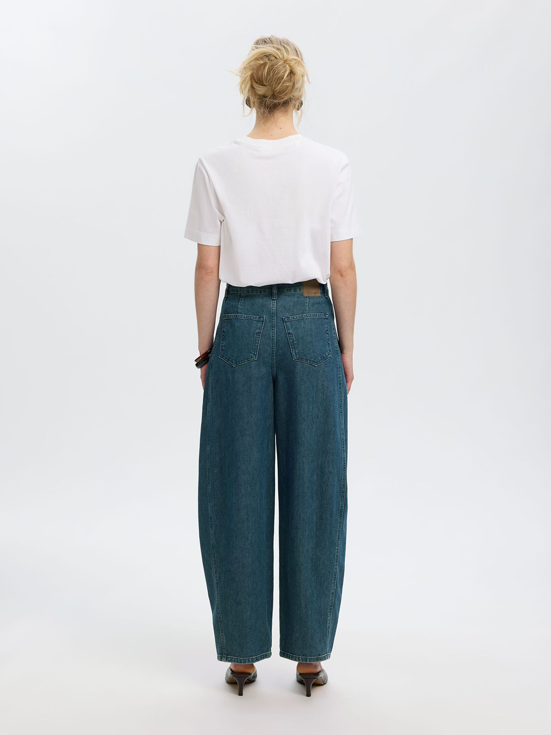 SLT1JEA23614CTW_Medium+Blue+Denim_3.png