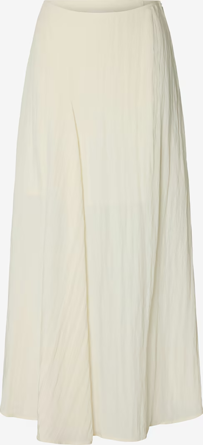 SLT1SKI00002VSW_Egret_4.png