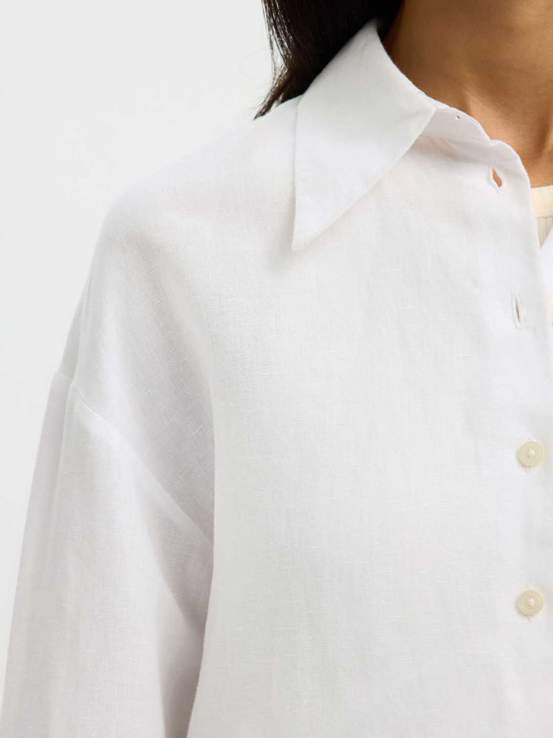 SLT1TOP00003LIW_Bright+White_2.png