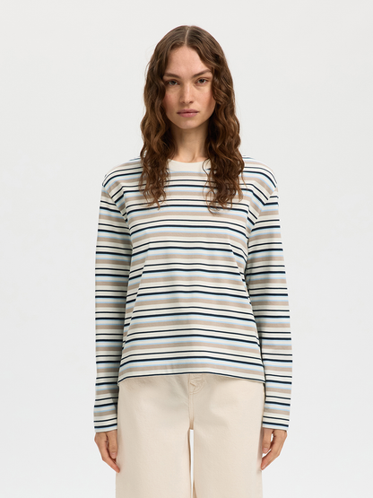 SLT1TOP00011OCW_Cashmere+Blue_3.png