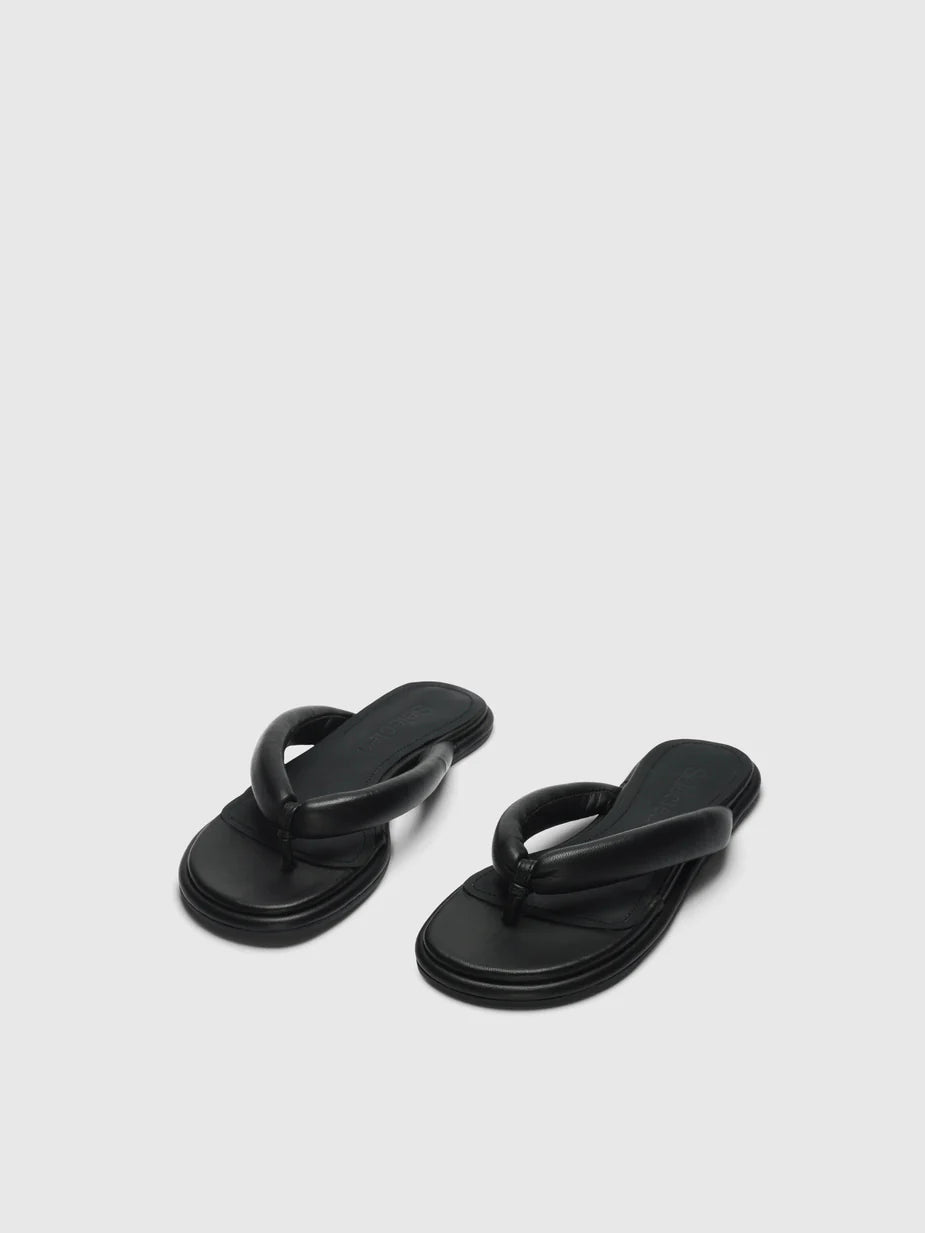 SLT2SAN00001LEW_Black_1.webp
