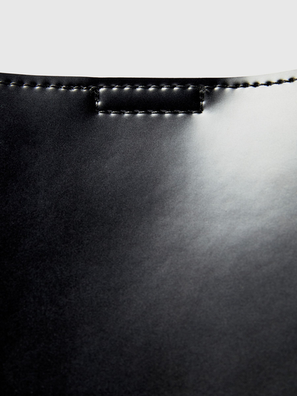SLT3BAG00000LEW_Black_4.png