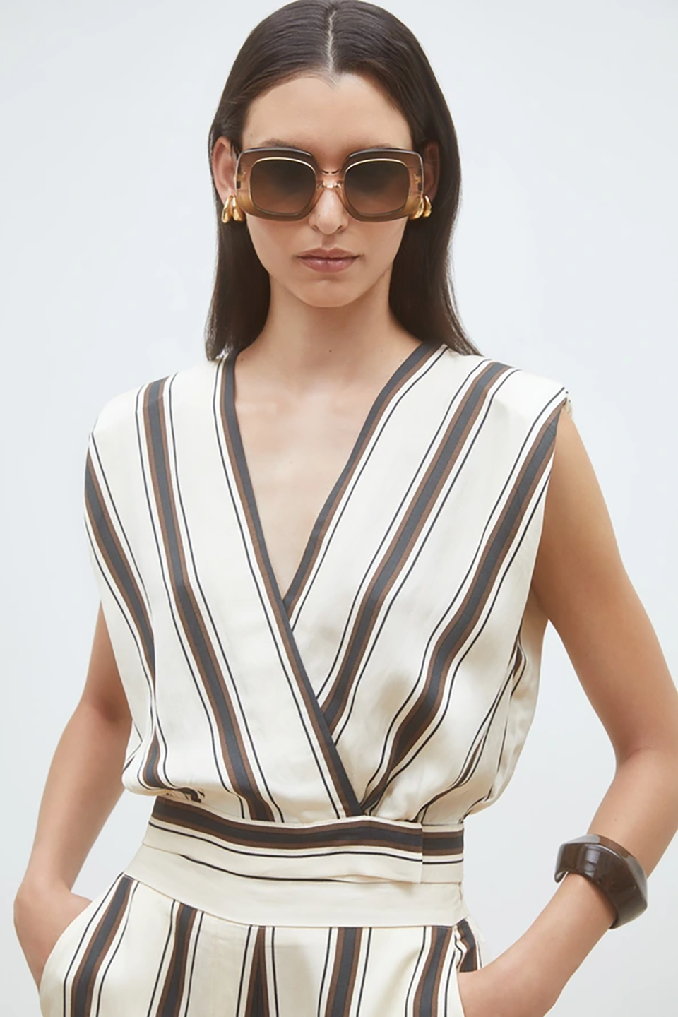 SNC1TOP00012OCW_63-CREME_1.png