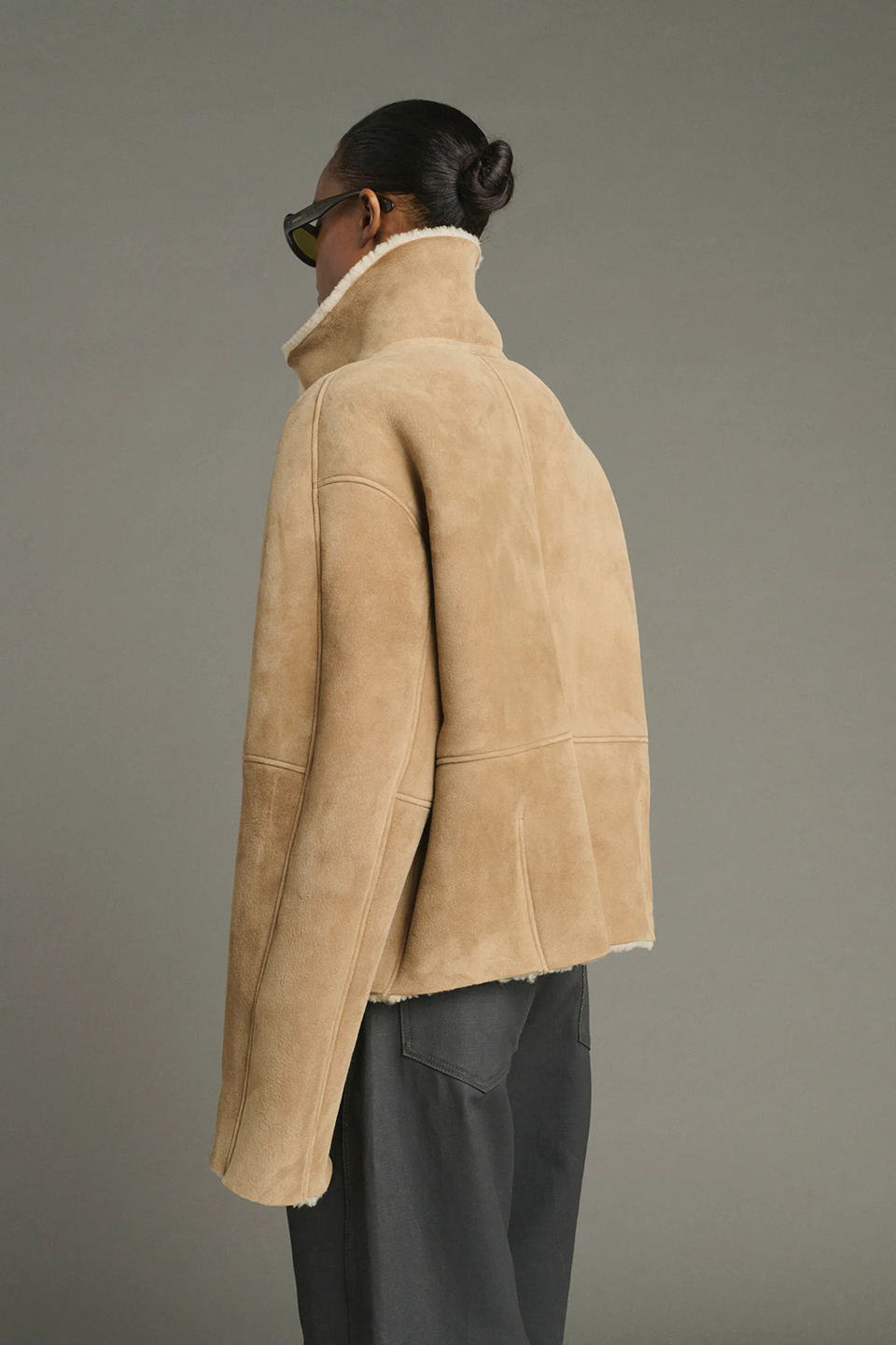 SOE1CJK18818LEW_Beige_1.png