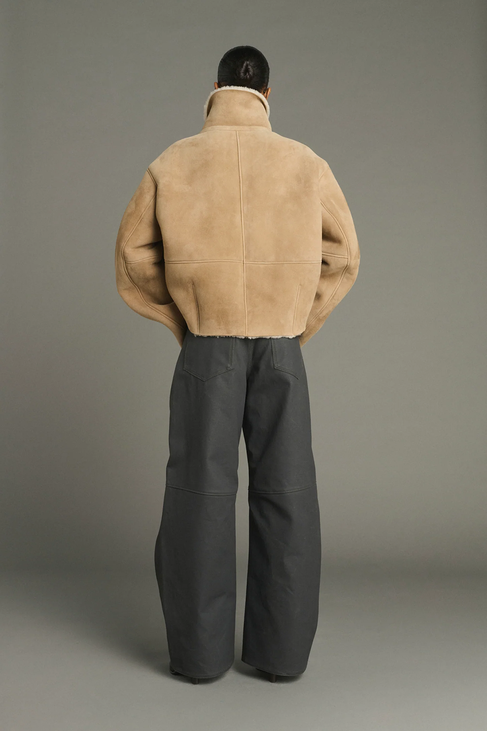 SOE1CJK18818LEW_Beige_4.png