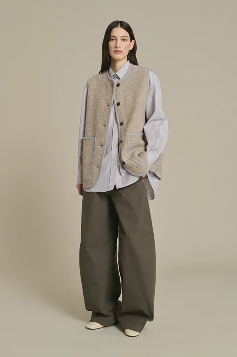 SOE1CJK18819WLW_Beige%2BGris_1.png