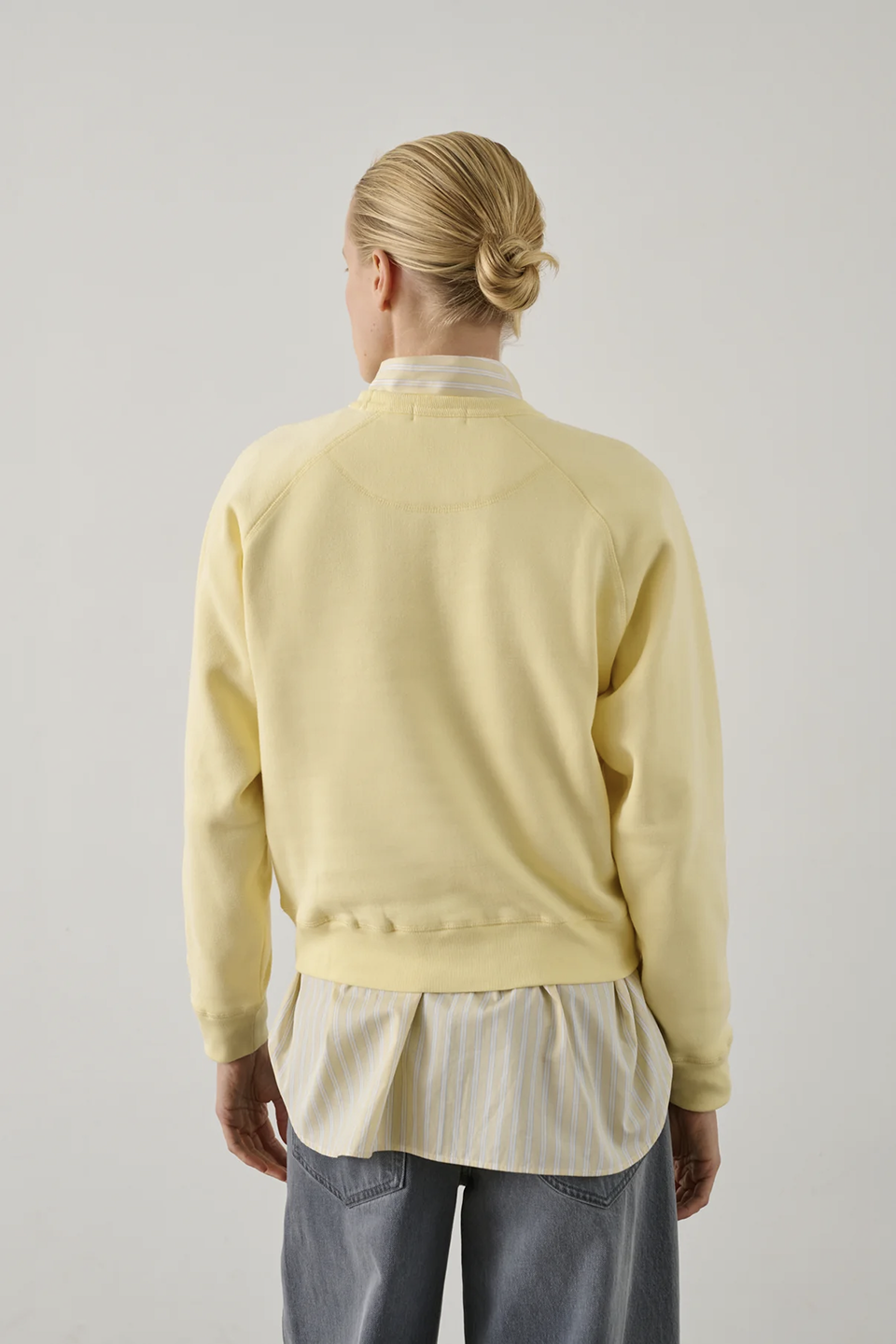 SOE1SWE00000OCW_Jaune+Pale_1.png