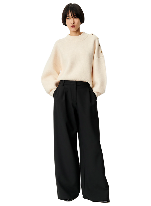SSE1TRO00003PYW_Black_0.png