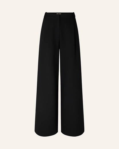SSE1TRO00003PYW_Black_2.png