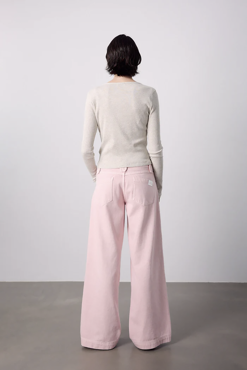 SSM1KNI00000ANW_GRIS_1.png