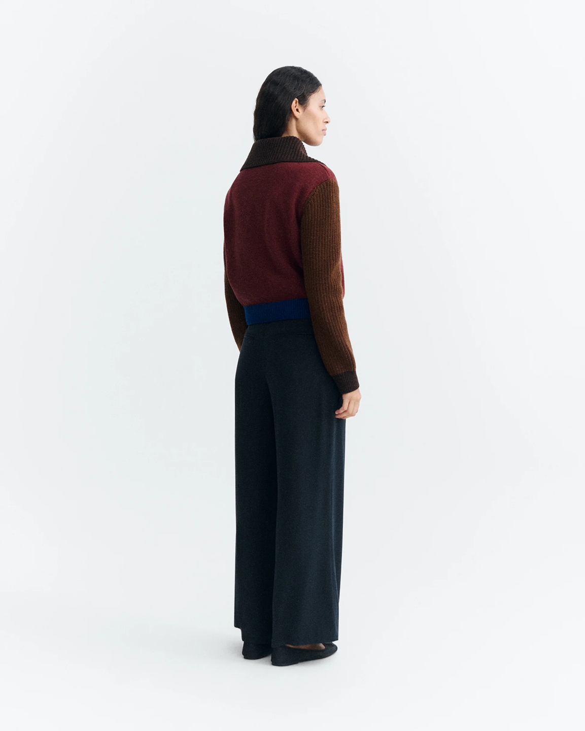 TKM1KNI00008WLW_Multicolor_3.png