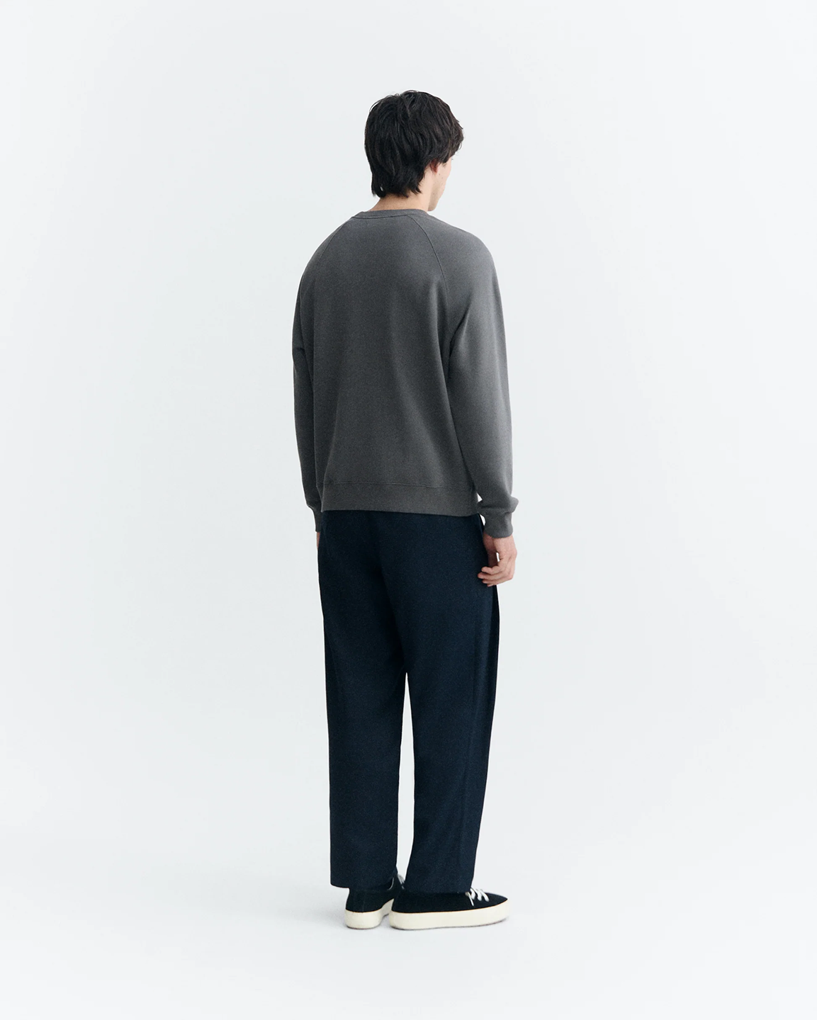 TKM1SWE27647OCM_GRIS_3.png