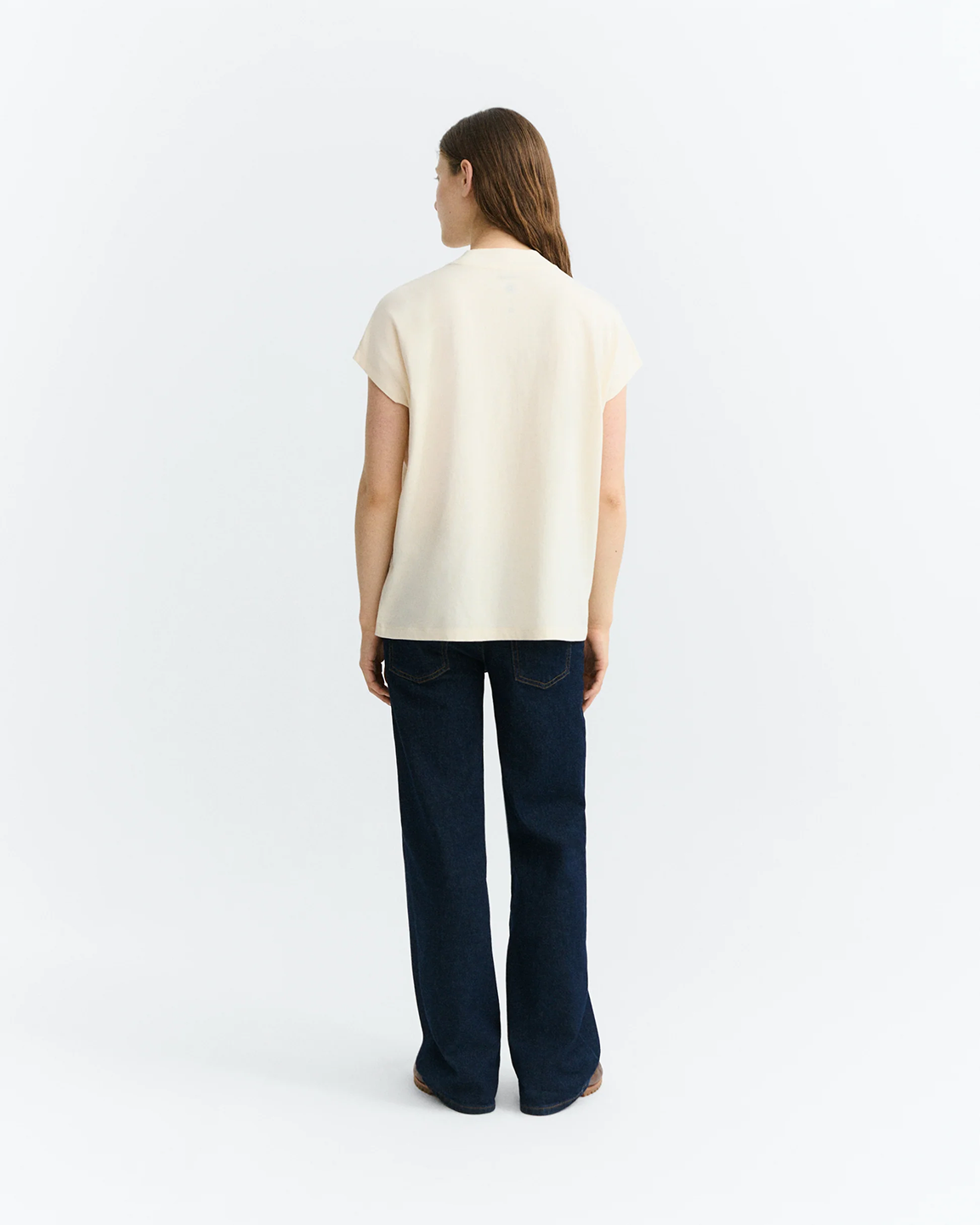 TKM1TOP21089OCW_Crudo_1.png