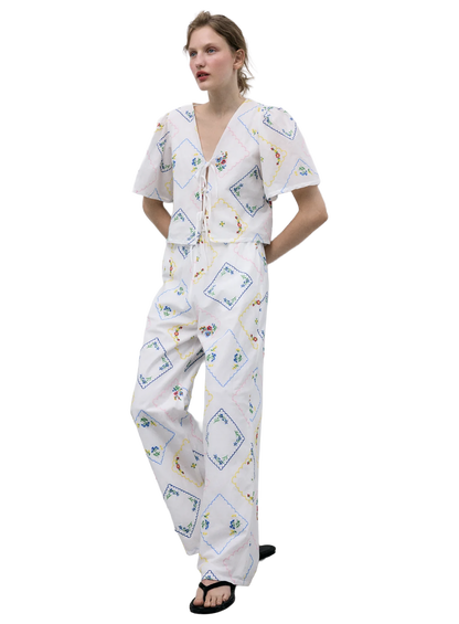 TNS1TRO00004CTW_Multicolor+Embroidery_0.png