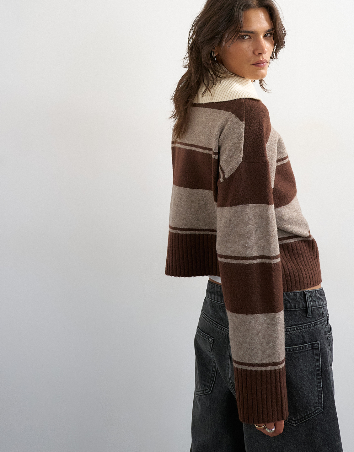 TPS1KNI21384PYW_Chocolate+Brown_3.png