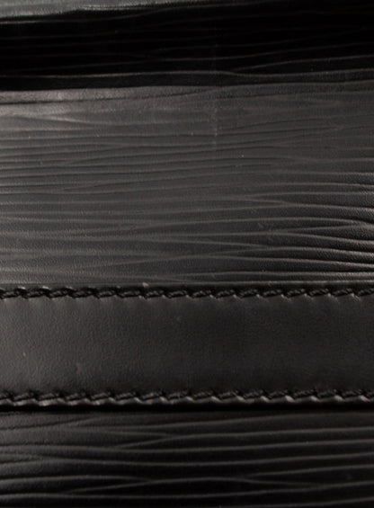 TVBBBCP00413LEW_Black_4.png