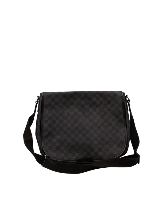 TVBBBCP25624LSW_Black_0.jpg