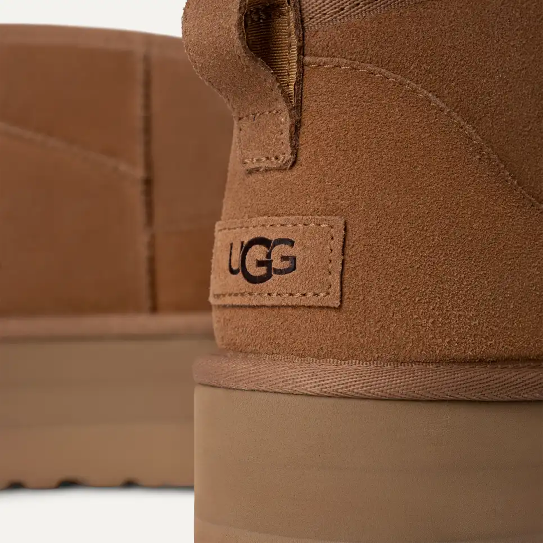 UGG2BOO01010LEW_Beige_3.png