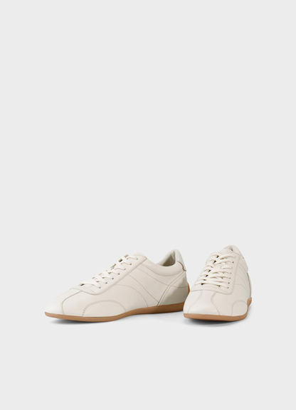 VAGCCAL00001LEW_CREAM_1.png