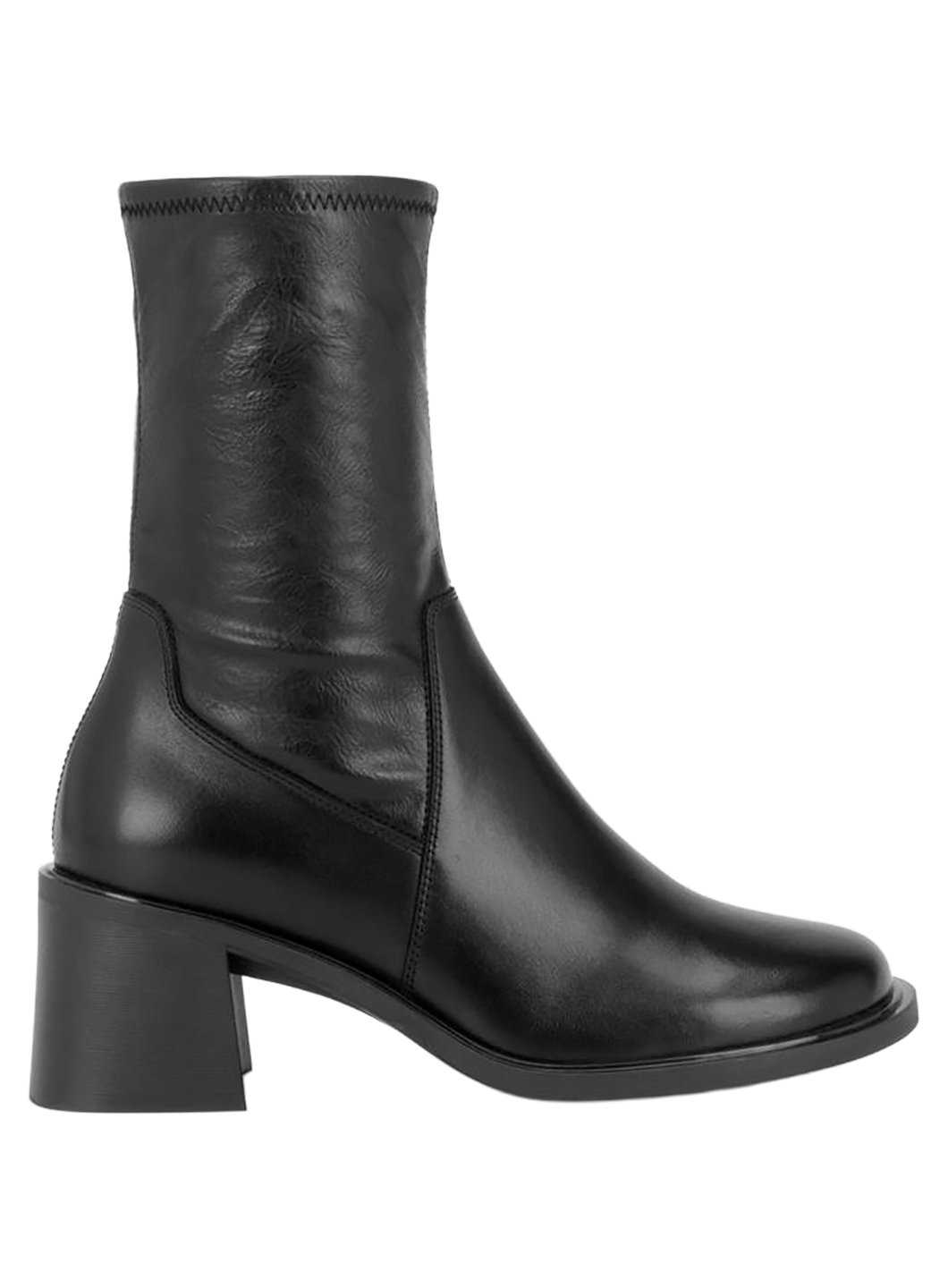 VAGCCAL16310LAW_Black_0.png