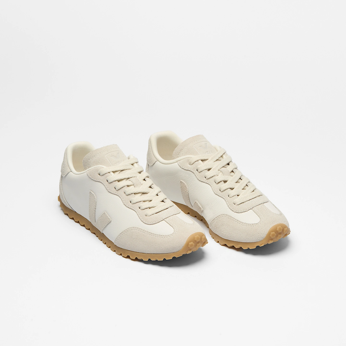 VEJ2SNE00000LEW_WHITE%2BNATURAL_1.png