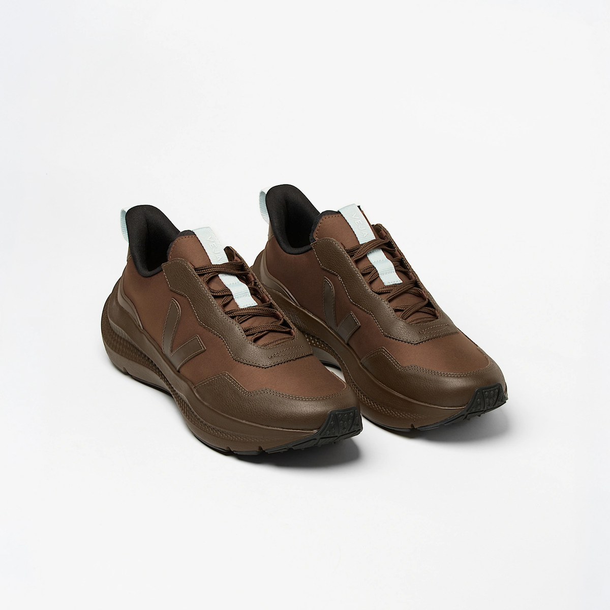 VEJ2SNE11450LSW_WALNUT_EAGLE_1.png