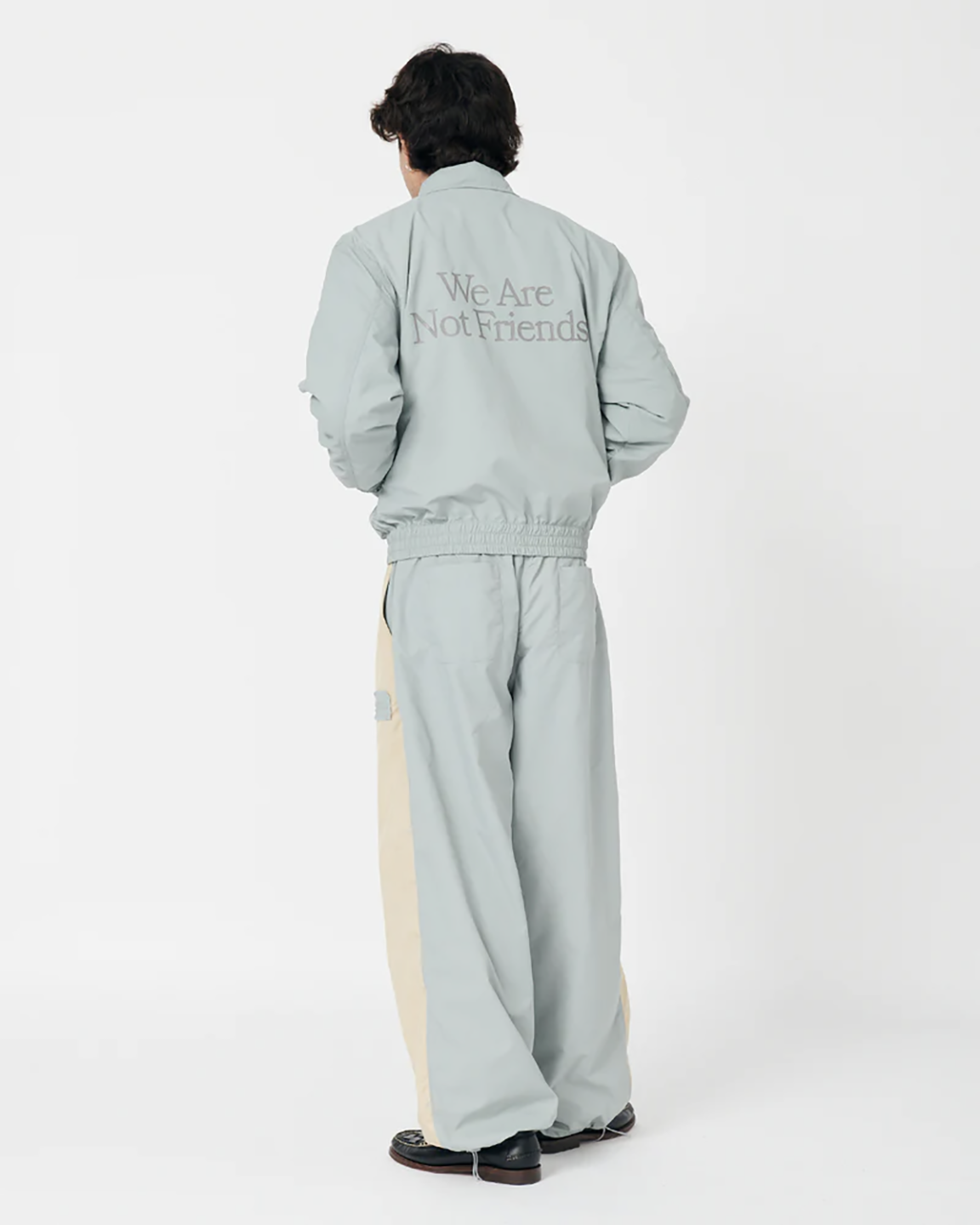 WAN1CJK00000CTM_COOL+GREY_1.png
