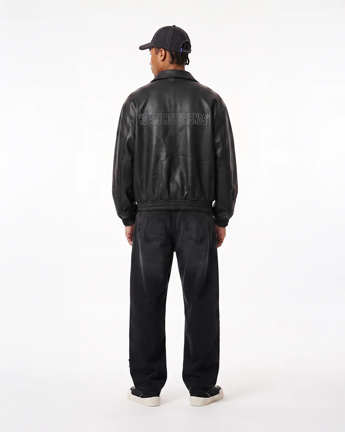 WAN1CJK20544FXM_Black_4.png