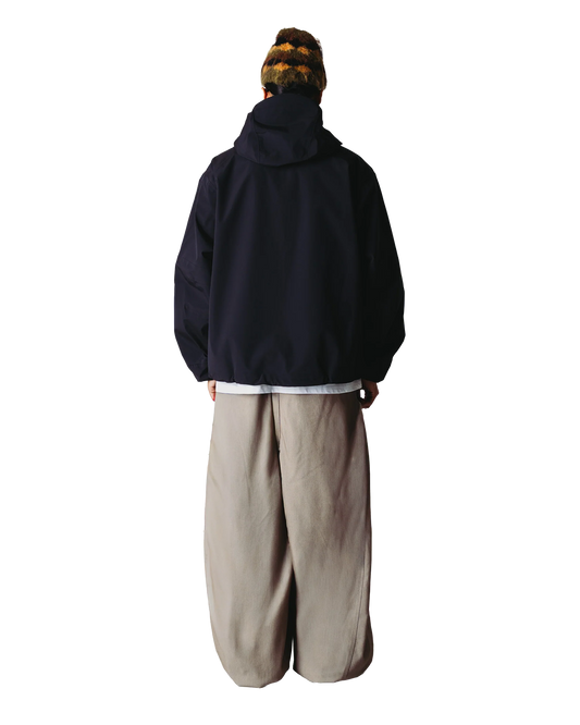 WDB1CJK15330PYM_Black_2.png