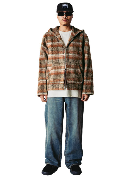 WDB1CJK15333PYM_Burnt+Red-Sand_0.png