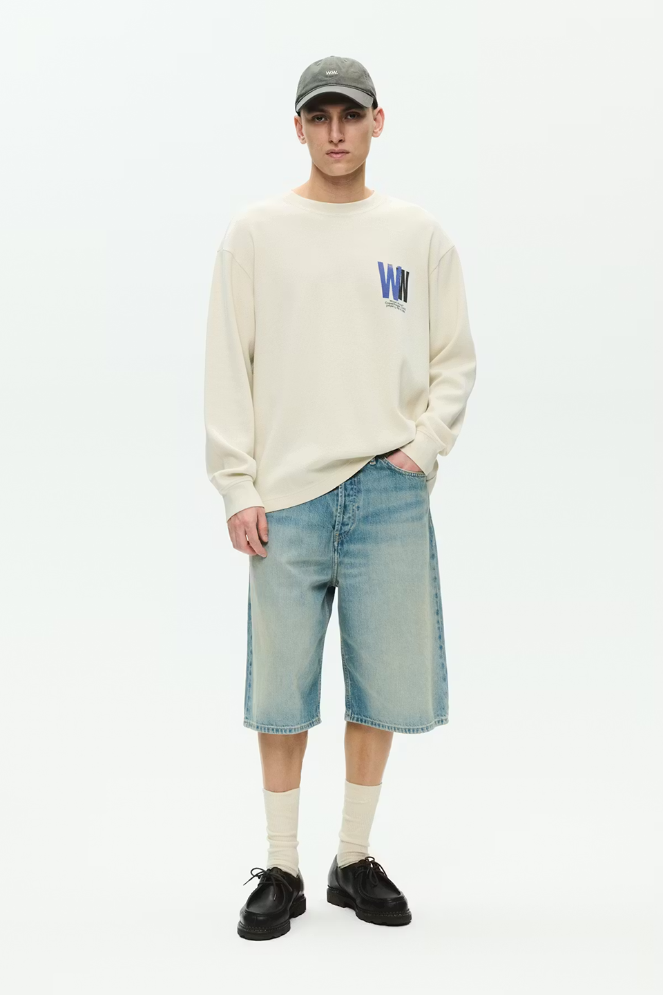 WDW1JEA00001OCM_ColdRain_1.png