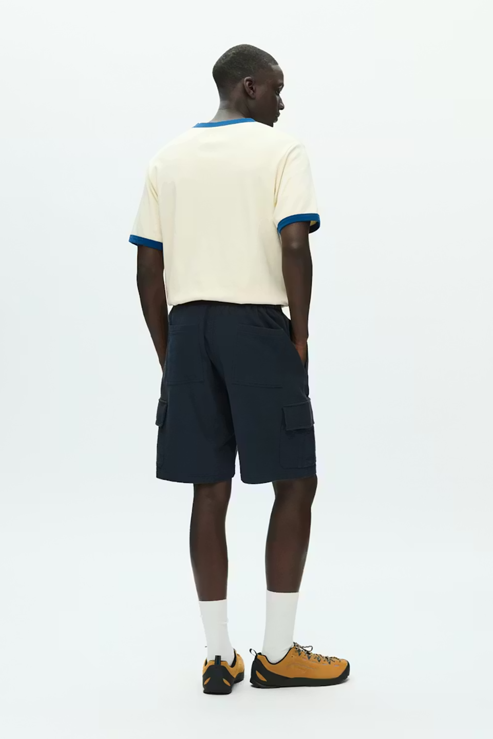 WDW1SHO00003CTM_Salute_2.png