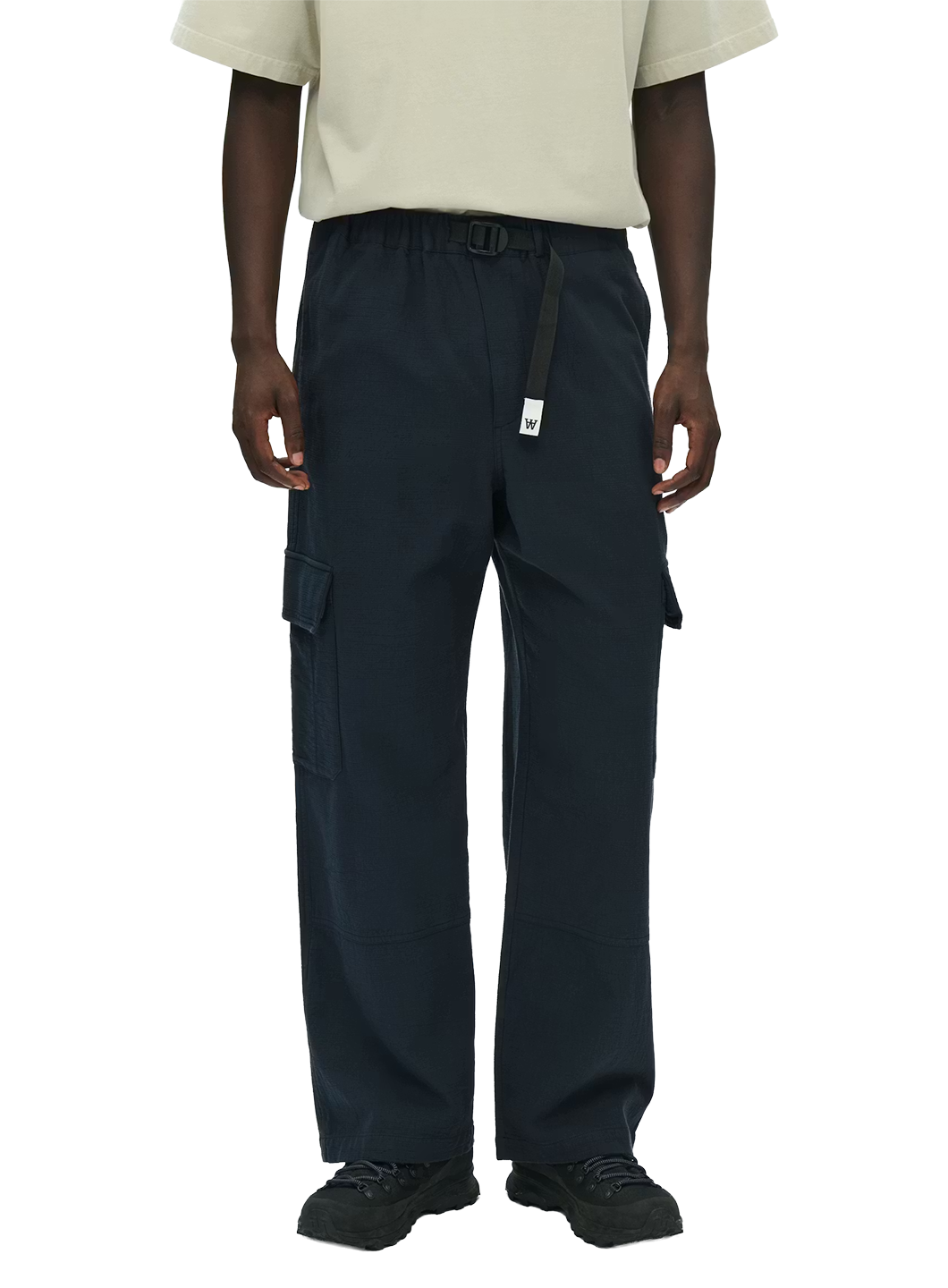 WDW1TRO00002CTM_Salute_0.png